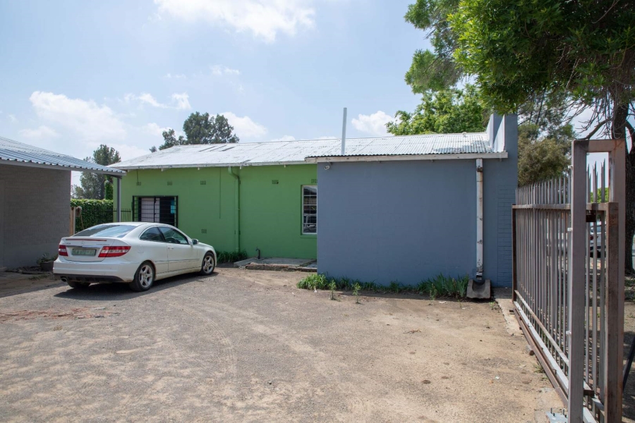 Commercial Property for Sale in Heilbron Free State